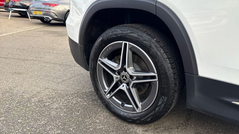 Mercedes-Benz GLB 220d 4Matic AMG Line Premium 5dr 8G-Tronic Diesel Estate